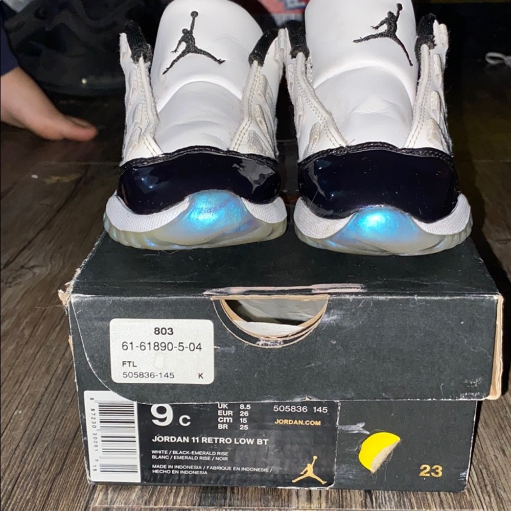 Jordan 11 retro low BT